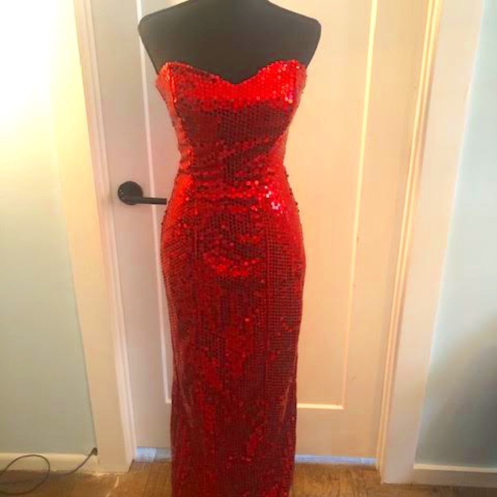 Red Sequins  Gown Prom Dress Black Tie Vintage